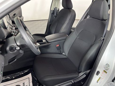 Used 2025 Nissan Sentra S FWD image 15