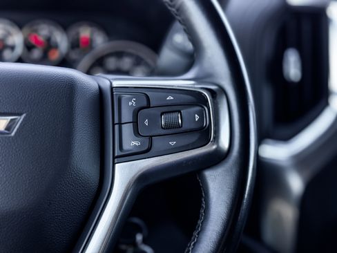 Used 2023 Chevrolet Silverado 2500 LT image 12