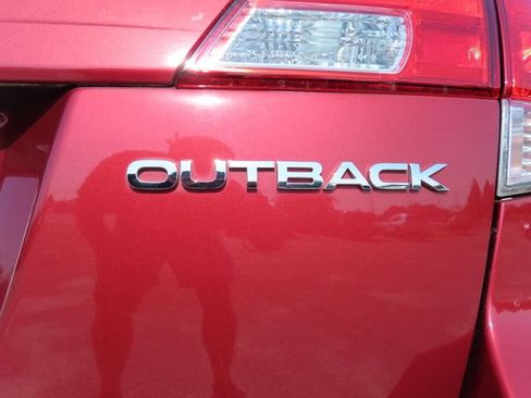 Used 2013 Subaru Outback 2.5i AWD/4WD image 35