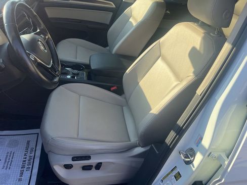 Used 2018 Volkswagen Atlas SEL image 54
