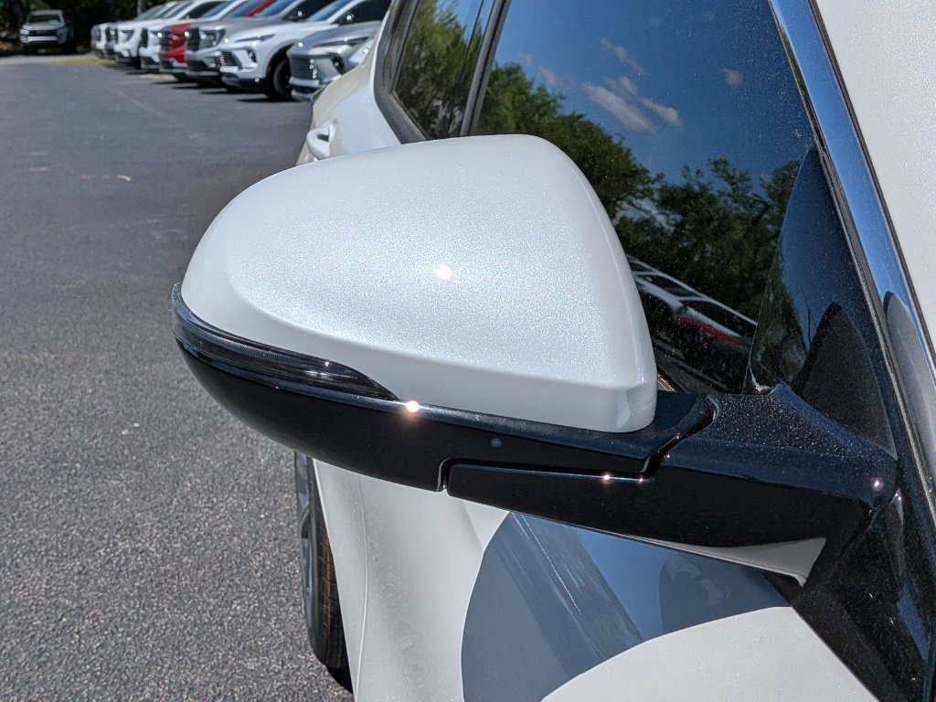New 2026 Buick Envista Avenir FWD image 12