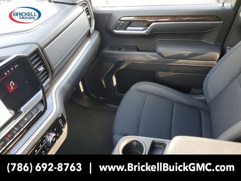 New 2026 GMC Sierra 1500 Elevation image 25