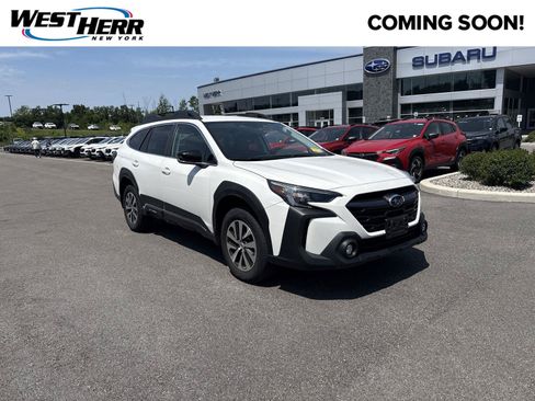 Used 2024 Subaru Outback Premium AWD/4WD image 1
