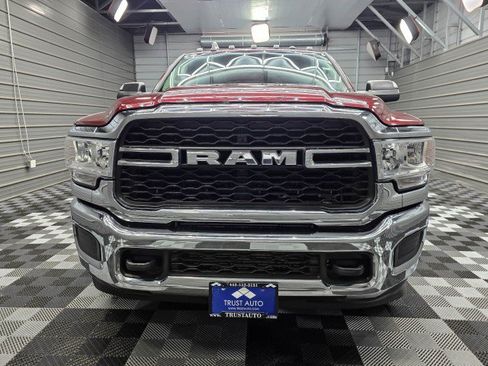 Used 2019 RAM 3500 Tradesman AWD/4WD image 3