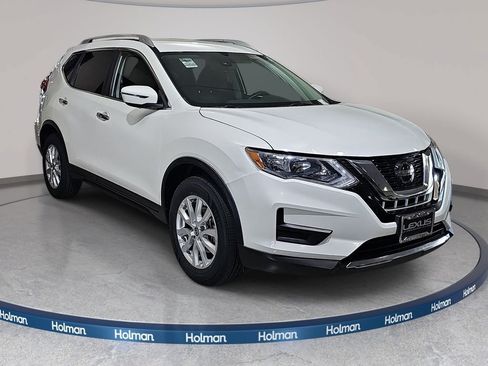 Used 2020 Nissan Rogue SV AWD/4WD image 4