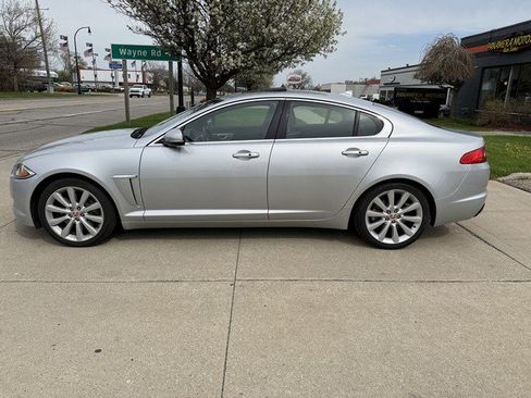 Used 2014 Jaguar XF 3.0 image 8