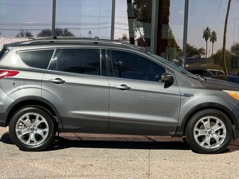 Used 2013 Ford Escape SE image 15
