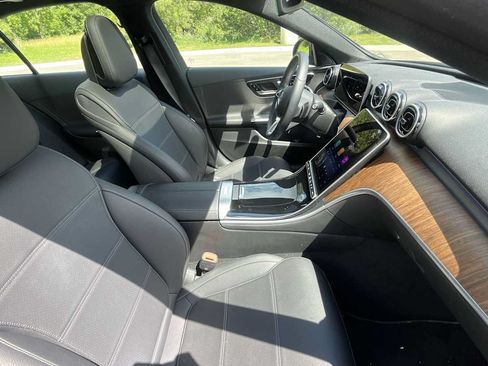 Certified 2025 Mercedes-Benz C 300 4MATIC Sedan image 11