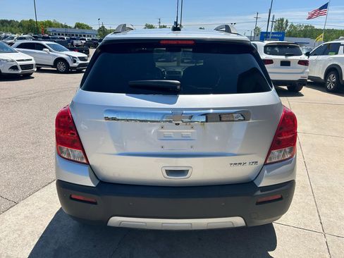 Used 2016 Chevrolet Trax LTZ w/ LPO, Cargo Package FWD image 6