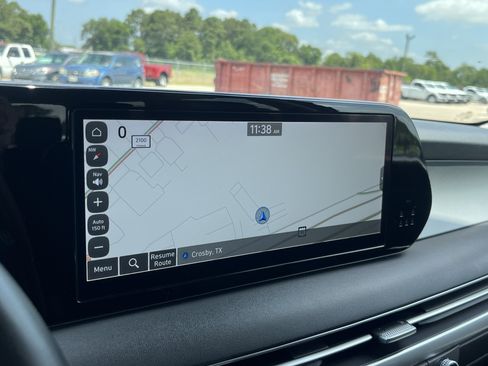 Used 2025 Hyundai Palisade SEL FWD image 26
