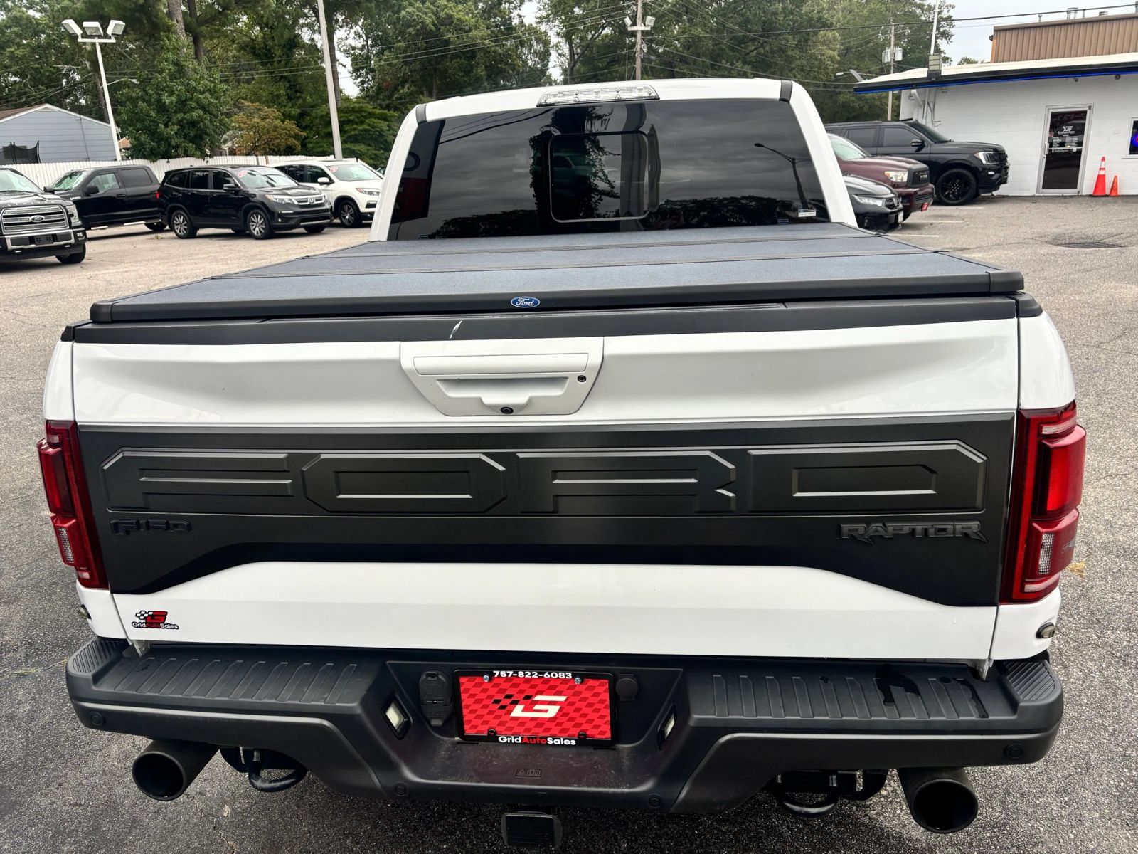 Used 2018 Ford F150 Raptor w/ Equipment Group 802A Luxury AWD/4WD image 4
