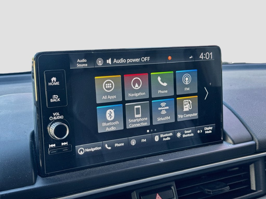 Used 2025 Honda Pilot Touring image 15