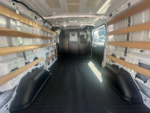 Used 2025 Ford Transit 250 Low Roof w/ Exterior Upgrade Package RWD image 10