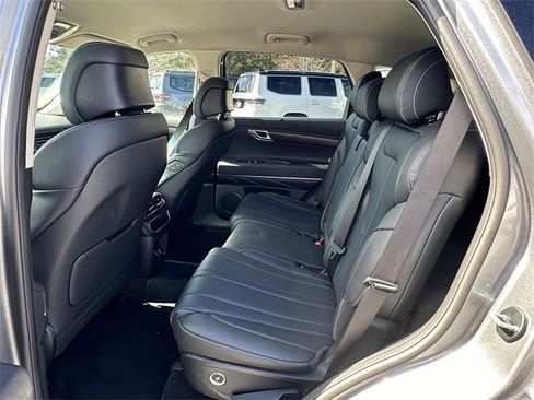 Used 2024 Genesis GV80 2.5T image 20