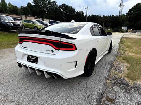 Used 2016 Dodge Charger SRT Hellcat w/ Harman/Kardon Audio Group image 11