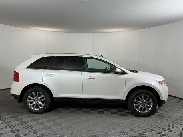 Used 2011 Ford Edge Limited w/ 301A Rapid Spec Order Code AWD/4WD image 4