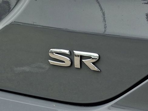 Used 2023 Nissan Kicks SR FWD image 31