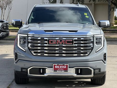 Used 2024 GMC Sierra 1500 Denali Ultimate image 6