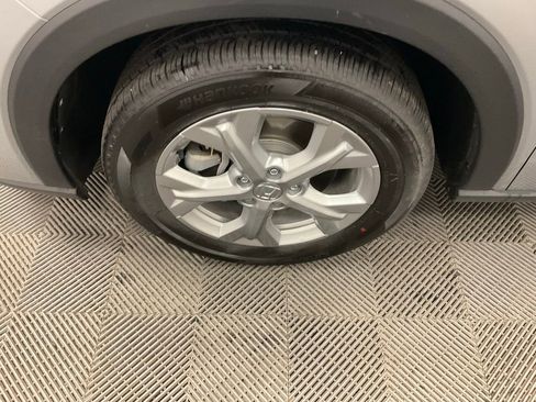 Used 2024 Honda HR-V LX image 14