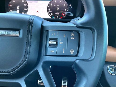 Used 2023 Land Rover Defender 110 X image 21