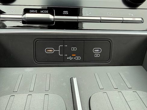 Certified 2026 Hyundai Santa Fe SE AWD/4WD image 29