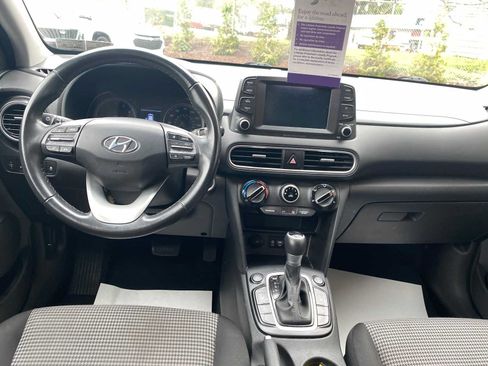 Used 2019 Hyundai Kona SEL AWD/4WD image 8