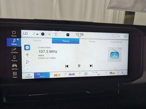 New 2025 Jeep Gladiator Sport image 37