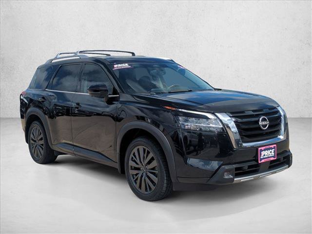 Used 2022 Nissan Pathfinder SL w/ SL Premium Package FWD image 3