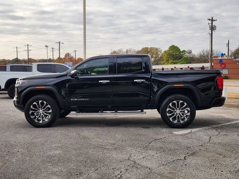 Certified 2026 GMC Canyon Denali image 4