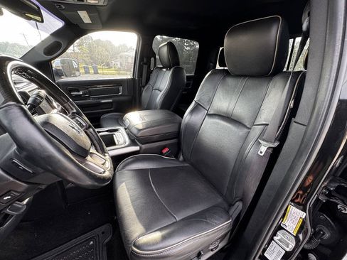 Used 2016 RAM 2500 Limited AWD/4WD image 9