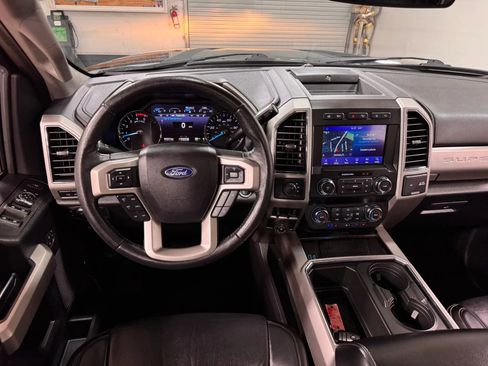 Used 2020 Ford F350 Lariat w/ Lariat Ultimate Package image 22