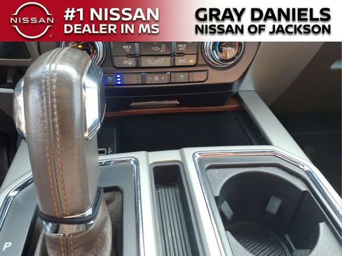 Used 2018 Ford F150 King Ranch w/ Equipment Group 601A Luxury AWD/4WD image 18