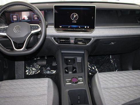 New 2025 Volkswagen Tiguan S FWD image 22
