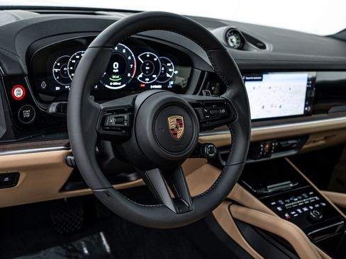New 2026 Porsche Cayenne E-Hybrid image 13