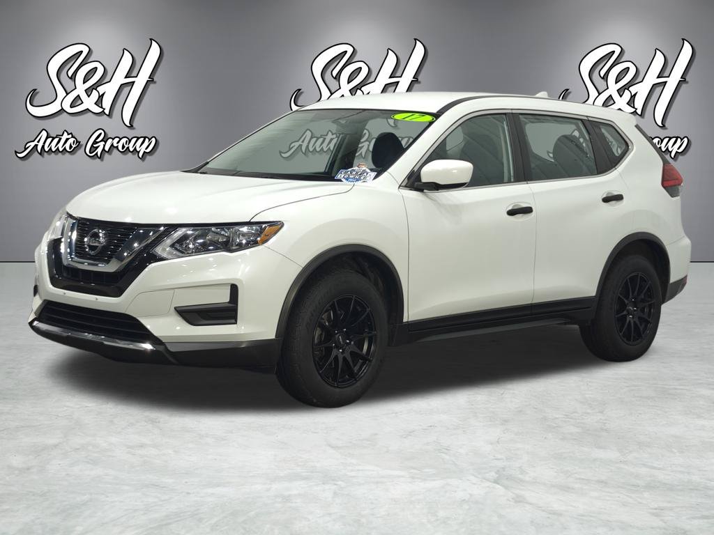 Used 2017 Nissan Rogue S AWD/4WD image 16