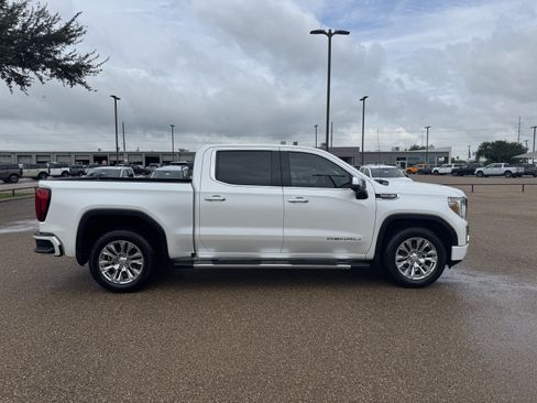 Used 2022 GMC Sierra 1500 Denali RWD image 4