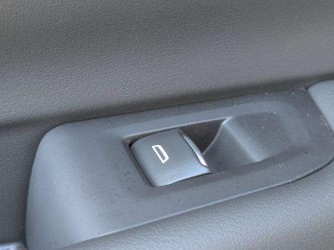 New 2026 Chevrolet Suburban Premier AWD/4WD image 29