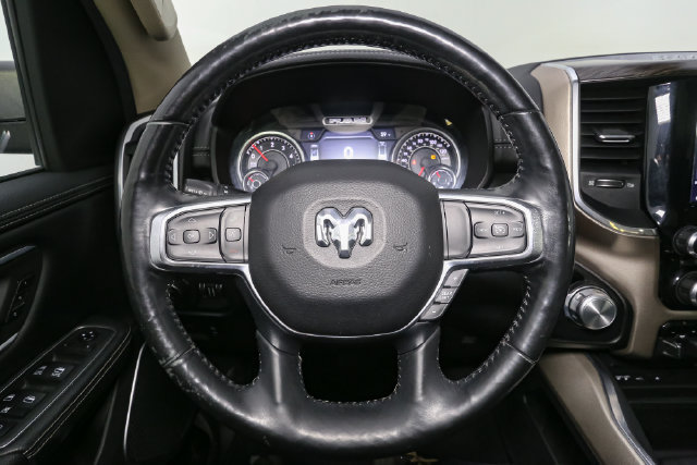 Used 2019 RAM 1500 Laramie AWD/4WD image 32