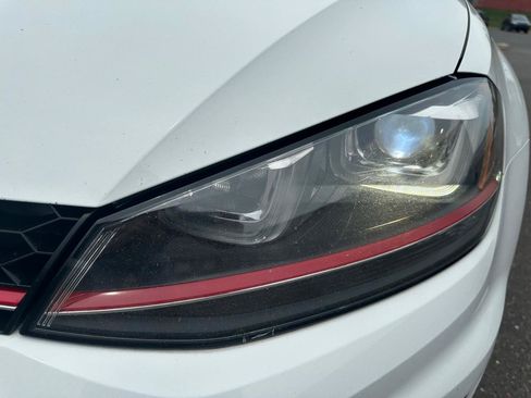 Used 2017 Volkswagen GTI Autobahn FWD image 34
