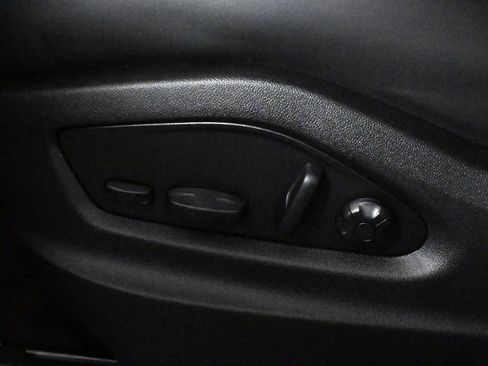 Used 2026 Porsche Cayenne S AWD/4WD image 30