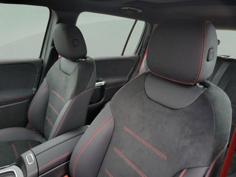 New 2026 Mercedes-Benz GLB 35 AMG 4MATIC image 16