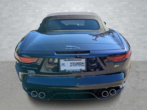 Used 2022 Jaguar F-TYPE R image 6