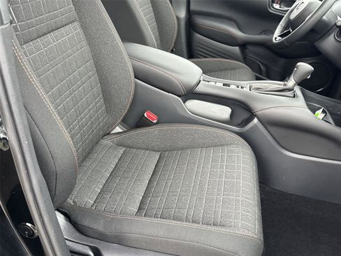 Used 2026 Honda HR-V Sport image 17