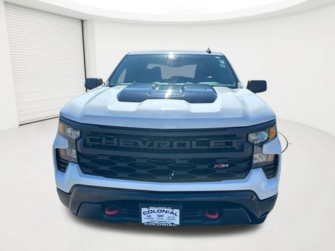 Used 2023 Chevrolet Silverado 1500 Custom Trail Boss AWD/4WD image 2