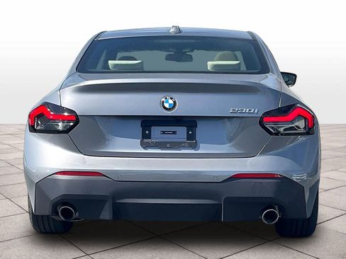 Used 2025 BMW 230i Coupe w/ Premium Package RWD image 7