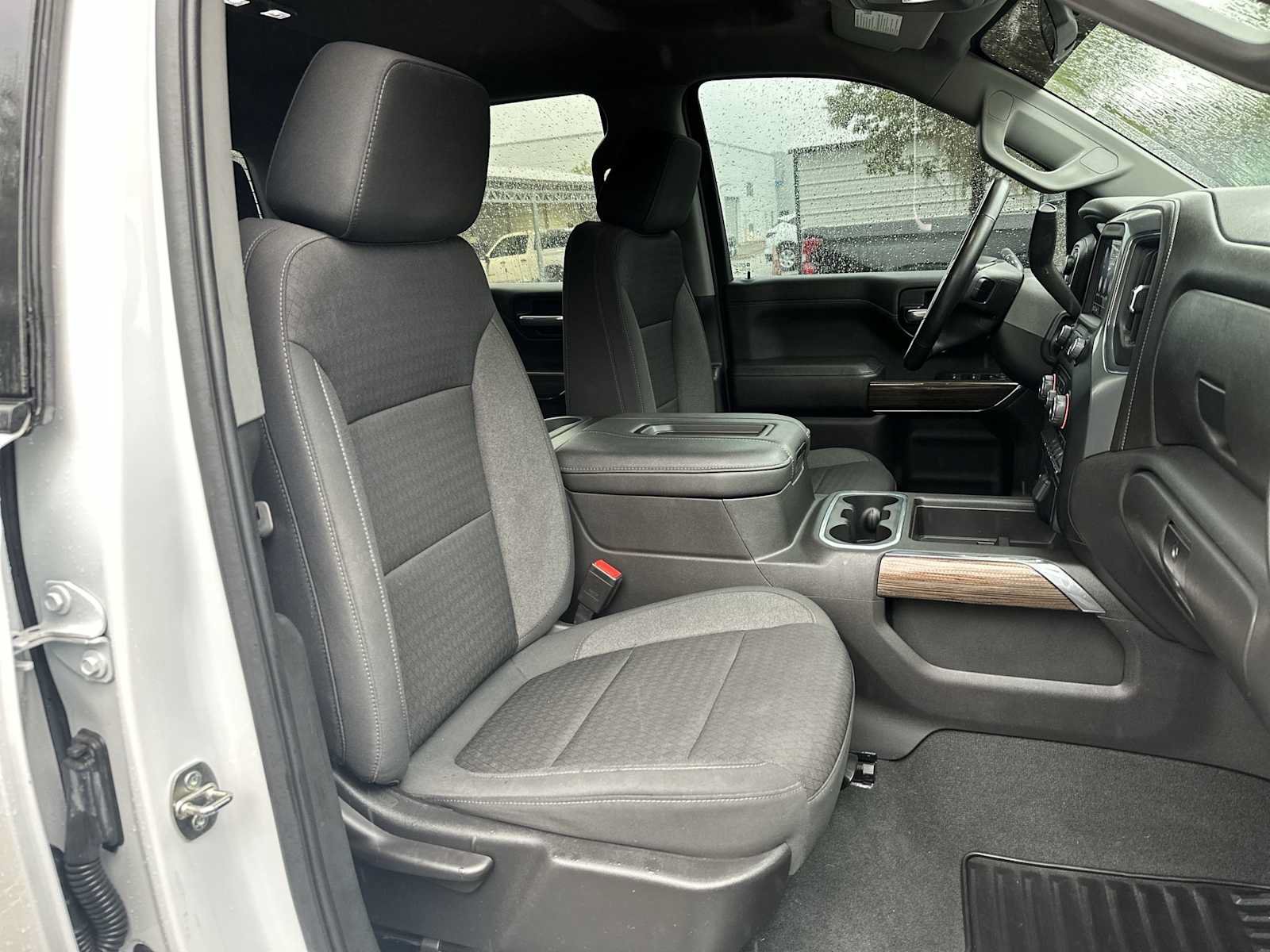 Certified 2022 Chevrolet Silverado 1500 RST AWD/4WD image 19