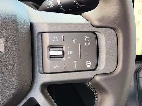 New 2026 Land Rover Defender 130 X-Dynamic SE AWD/4WD image 28