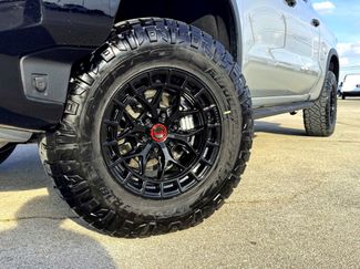 Used 2024 Chevrolet Silverado 1500 ZR2 w/ Technology Package video 1