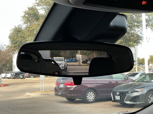 Used 2025 Buick Encore GX Preferred image 26