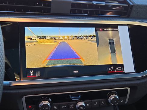 New 2025 Audi Q3 2.0T Premium Plus image 18